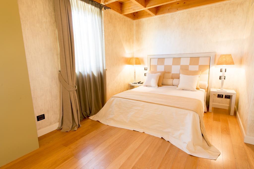 Florian Maison Resort San Paolo d'Argon Pokój zdjęcie